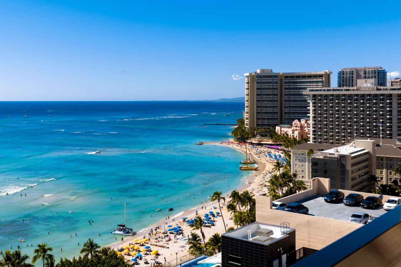 Ocean Front Spectacular Condo ホノルル エクステリア 写真