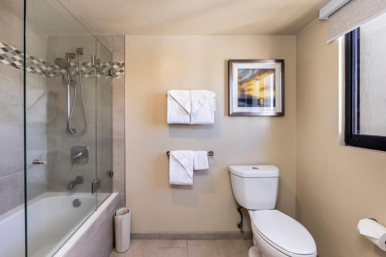 Ocean Front Spectacular Condo ホノルル エクステリア 写真